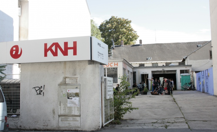 Logo KNH