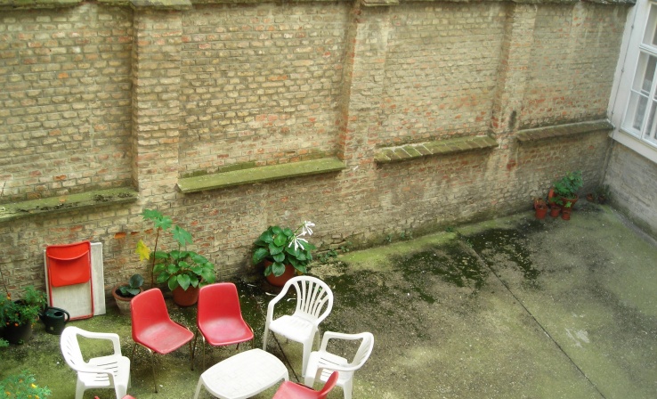 Gartentisch